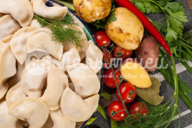 Вареники с картофелем замороженные